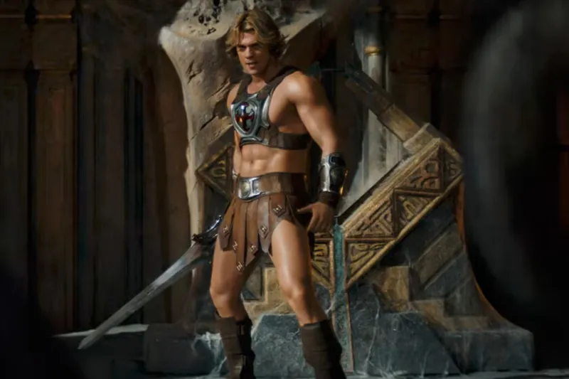 'He-Man y los Masters del Universo' es una perfecta película palomitera que aspira a renovar la nostalgia. La estructura a lo Marvel solo resbala en un humor que casi nunca acierta