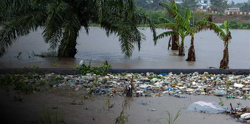 Ghana se hunde bajo las lluvias: el desastre deja 34 muertos y miles de...