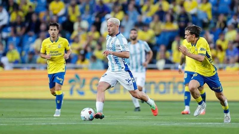 LaLiga Hypermotion disputa hoy la final del Playoff de ascenso: todos los canales de TV para ver el UD Almería vs Málaga CF