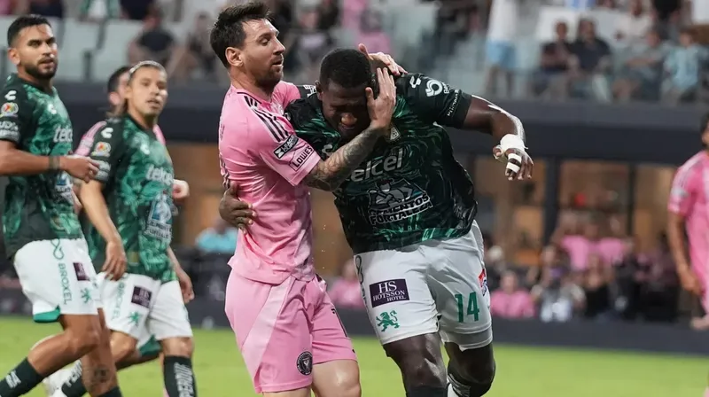Jhohan Romaña y la historia detrás del abrazo con Messi