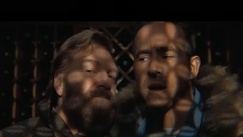 Trailer y fecha de estreno de la nueva película exclusiva de Ryan Reynolds y Kenneth Branagh en Apple TV