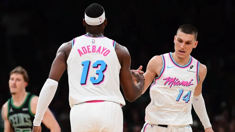 Adebayo agrede a Herro durante un encontronazo en Las Vegas