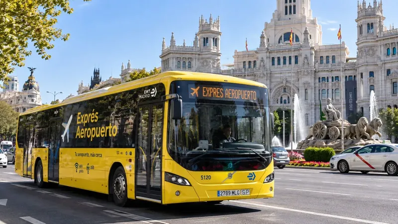 Madrid cambiará este viernes el recorrido de 25 líneas de autobús: también afecta al Exprés Aeropuerto