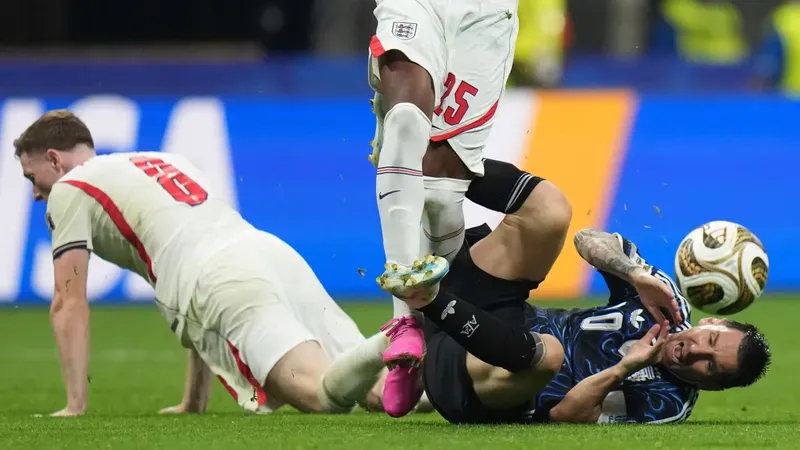 Argentina por el bicampeonato tras épica remontada sobre Inglaterra