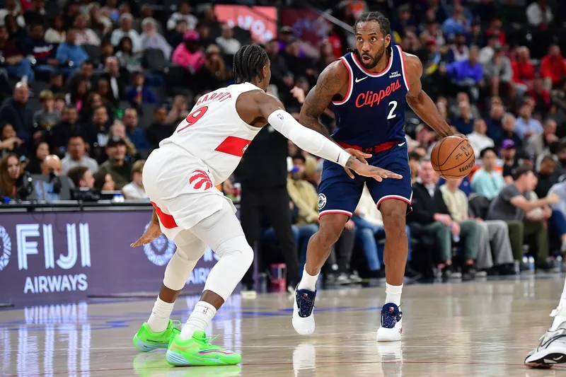 Kawhi ya negocia su extensión