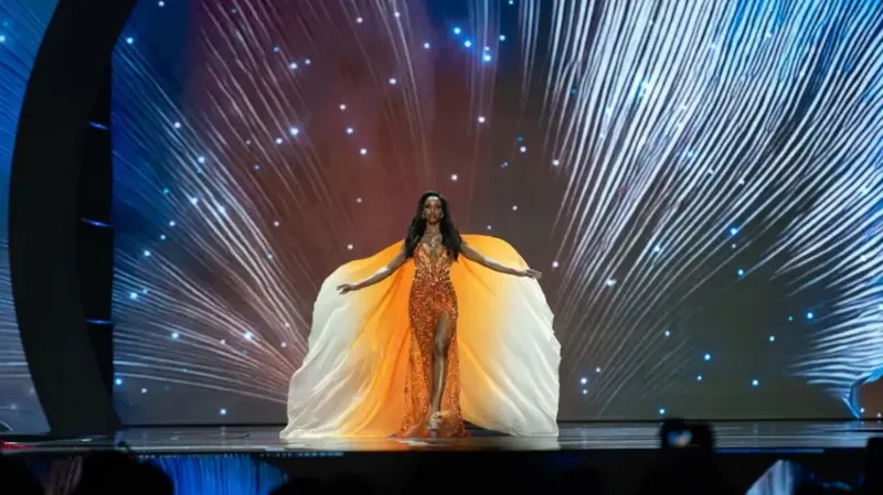 A casi un año de su caída, Miss Jamaica demandó al Miss Universo