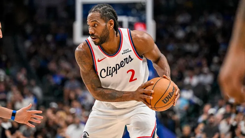 Kawhi espera que su traspaso a Toronto se oficialice pronto