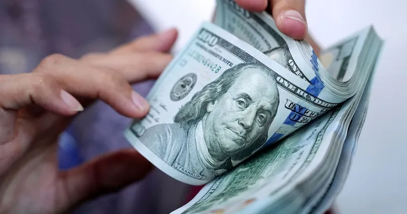 Las apuestas por un dólar fuerte alcanzan un máximo desde 2015