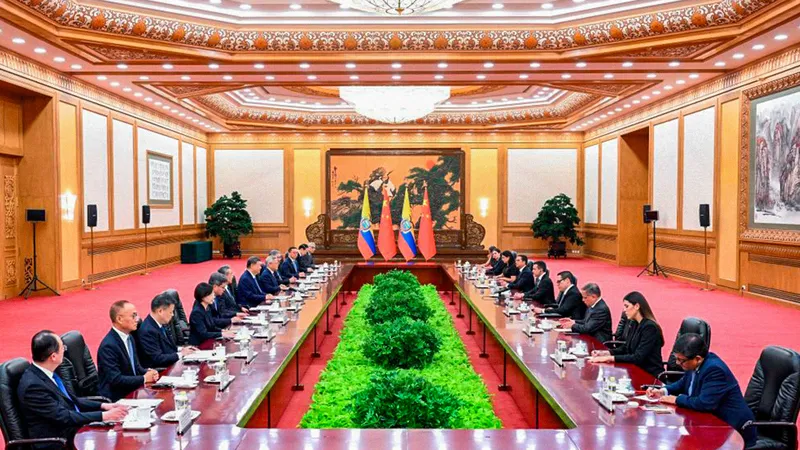 Xi Jinping defiende soberanía y autonomía de América Latina