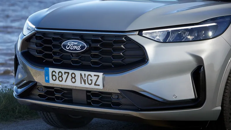 El nuevo Ford Kuga llegará en 2029, será eléctrico, se fabricará en España y tendrá un poco de ayuda de China