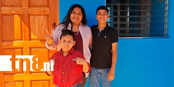 Cinco familias reciben las llaves de su nueva vivienda en Diriamba