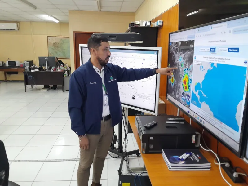 Onda tropical se desplazará por Nicaragua, pero predominará el ambiente caluroso