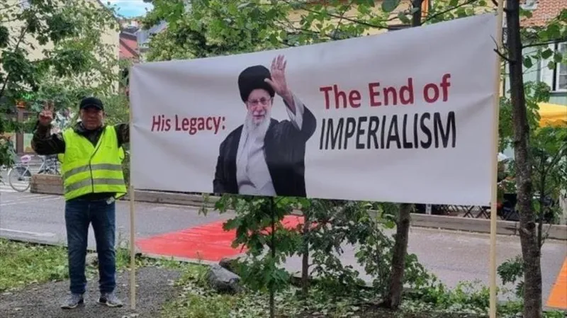 Imágenes: Protesta antimperialismo en Noruga durante la despedida del Líder mártir de Irán
