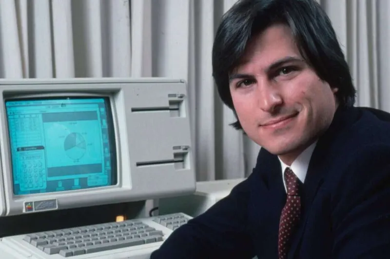 Steve Jobs aprendió de niño la importancia de perder la vergüenza a pedir favores