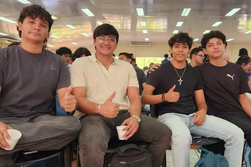 UNI impulsa proyectos innovadores en INNOVATON juvenil 2026.