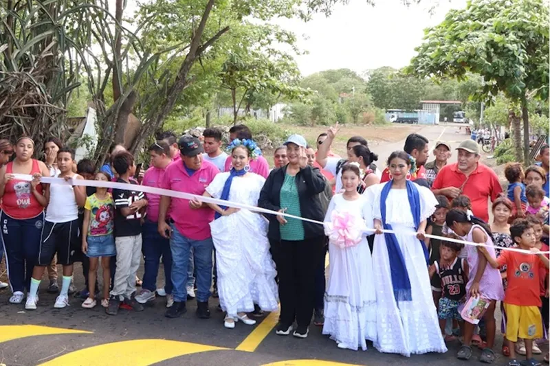 Ciudad Belén estrena seis cuadras asfaltadas para mejorar movilidad
