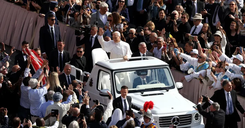 El papa León XIV critica a líderes que usan las guerras para desviar crisis internas
