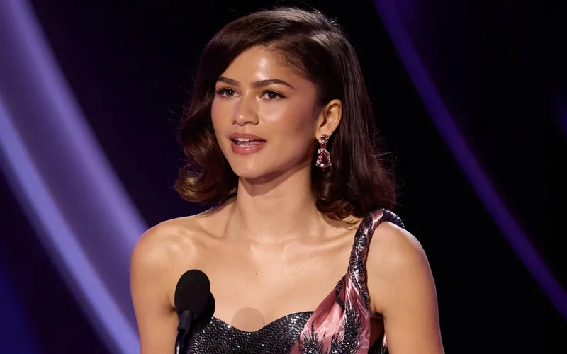 Zendaya ficha como la próxima estrella de la nueva película de Alex Garland