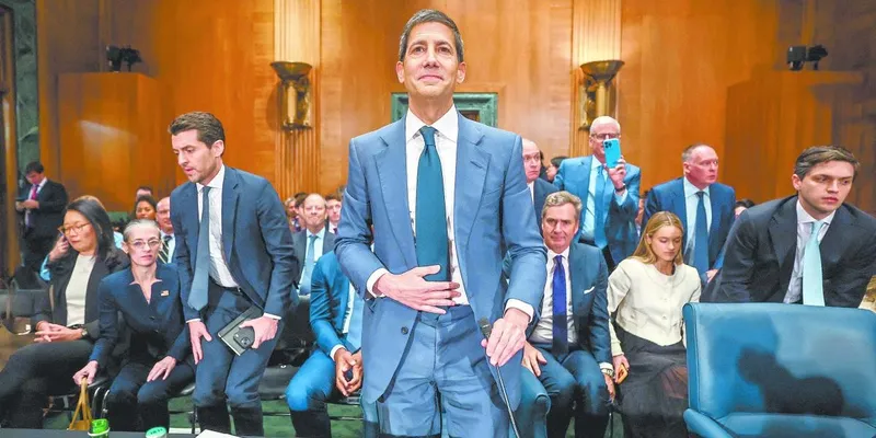 Deuda limitaría plan de Warsh para reducir balance de la Fed