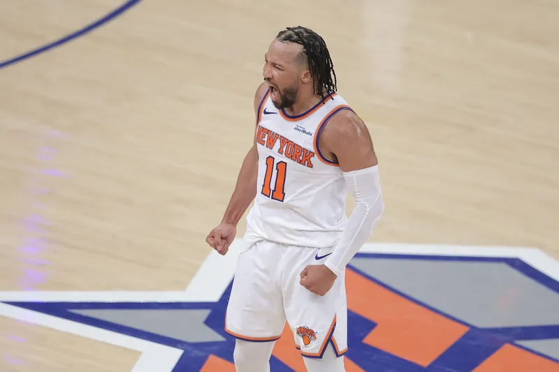 Jalen Brunson completa una remontada histórica