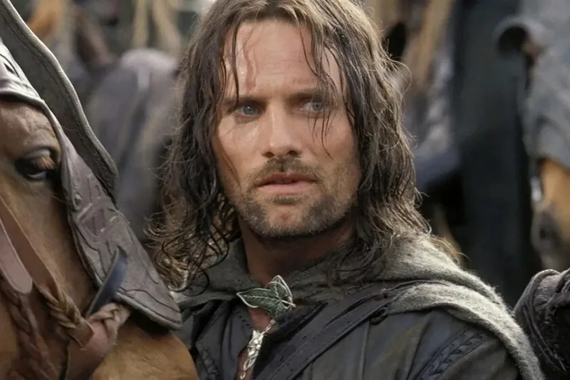 Jamie Dornan habla por primera vez sobre su papel como Aragorn en la próxima película de El Señor de los Anillos: "Siempre será Viggo"