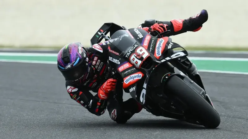 Oficial: Jorge Martín declarado 'no apto' para el resto del GP tras su dura caída en la carrera sprint