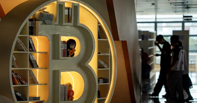 La peor semana de bitcoin desde el desplome de FTX presagia más dificultades