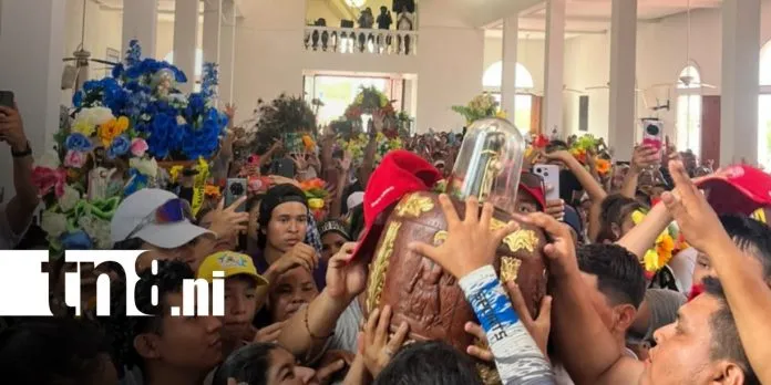 Santo Domingo de Guzmán regresa a su altar en las Sierritas de Managua