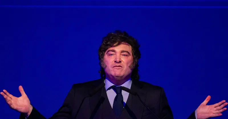 El peso fuerte de Milei golpea la economía de Argentina