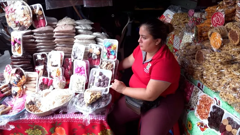 Alta demanda de artículos para la “Gritería Chiquita” dinamiza el comercio