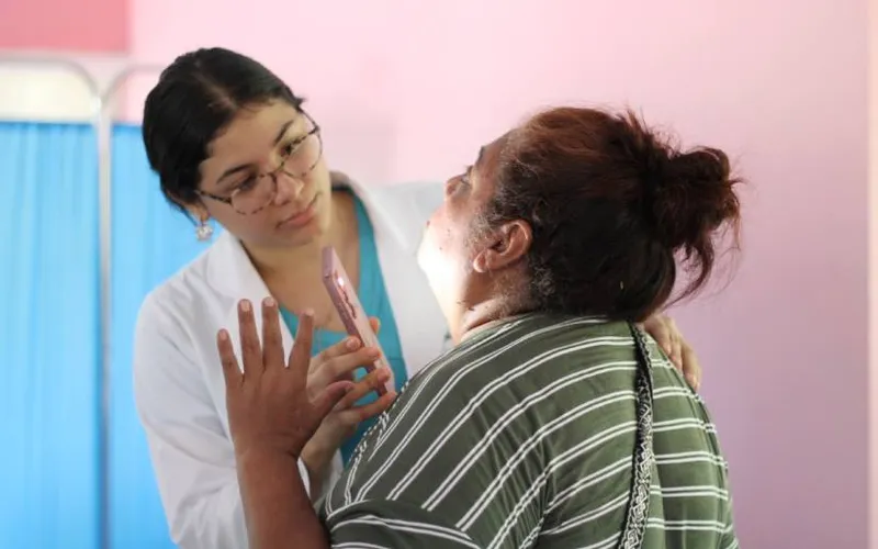 MINSA desarrolla Mega Feria de la mujer en saludo al Día de las Madres