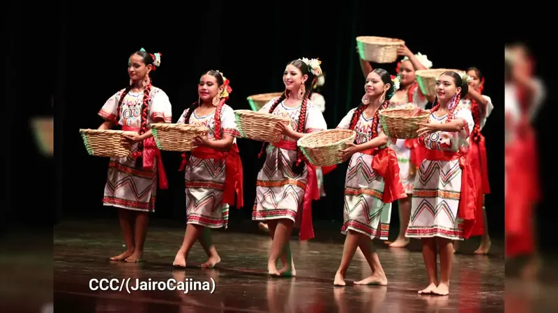 Danza y tradición de Nicaragua brilla en Gala Folclórica a la Patria