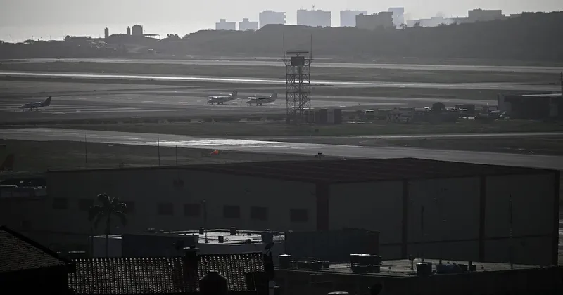 Terremotos frenan la recuperación del principal aeropuerto de Venezuela y del sector aéreo