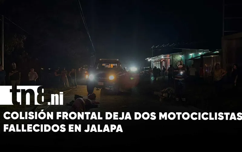 Dos motociclistas fallecen en trágica colisión frontal en Jalapa