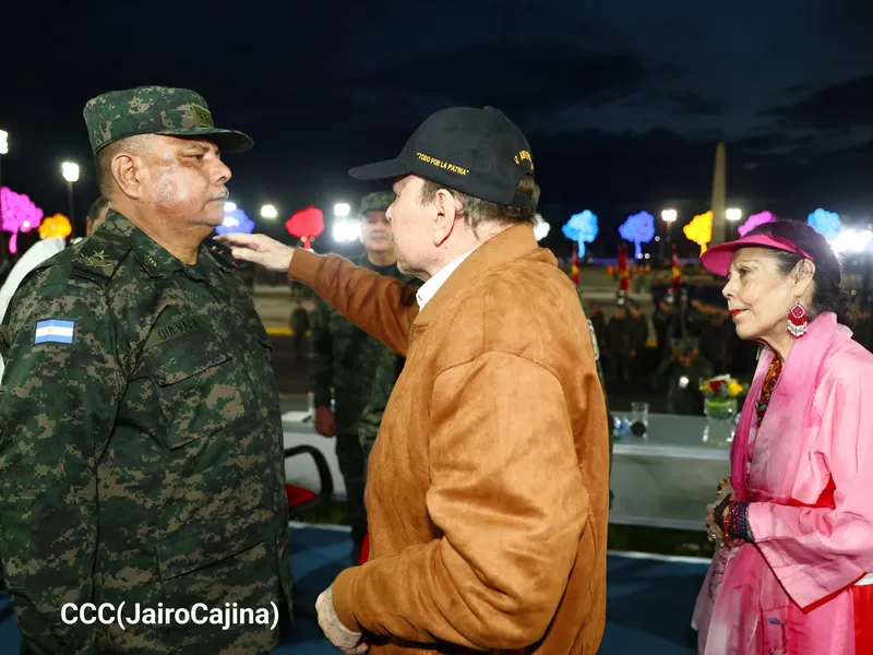 Fuerzas Armadas celebran 47 años de fundación con ascensos militares y reconocimientos institucionales