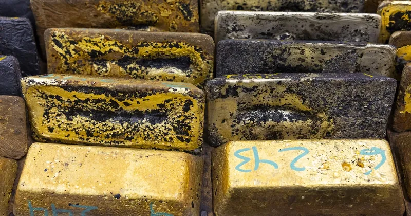 El oro se encamina a su peor trimestre desde 2013: ¿qué hay detrás de la caída?