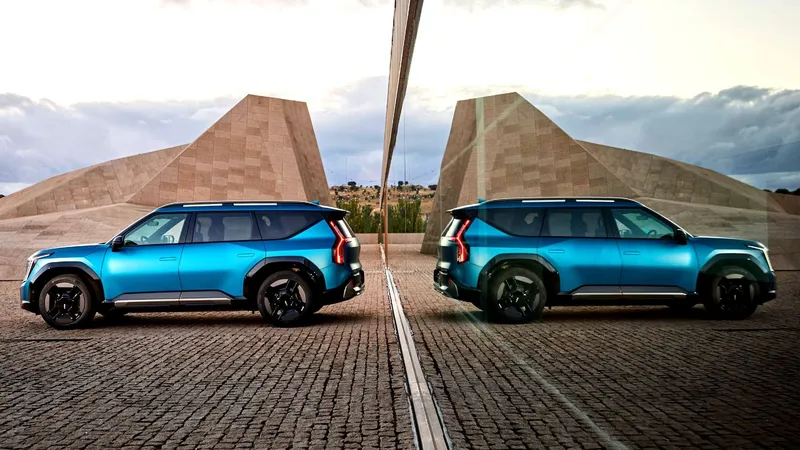 Son cómodos, espaciosos y, para muchos, más bonitos: los SUV eléctricos arrasan, pero los expertos creen que estamos cometiendo un error