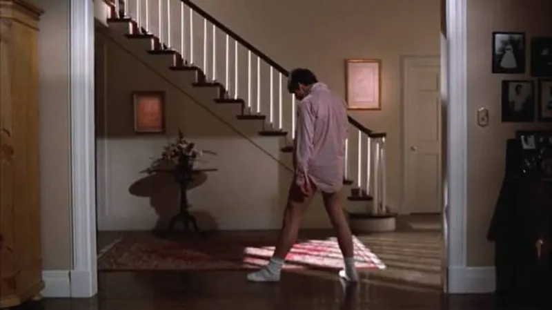 Tom Cruise enceró el suelo él mismo en 'Risky Business' para que el plano más famoso saliera perfecto