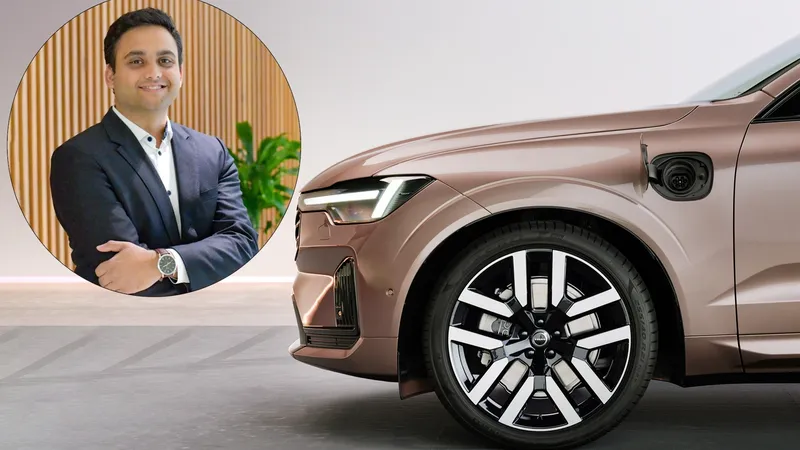 Akhil Krishnan, director de Volvo, no deja dudas: “Queremos convertirnos en un fabricante de coches exclusivamente eléctricos”