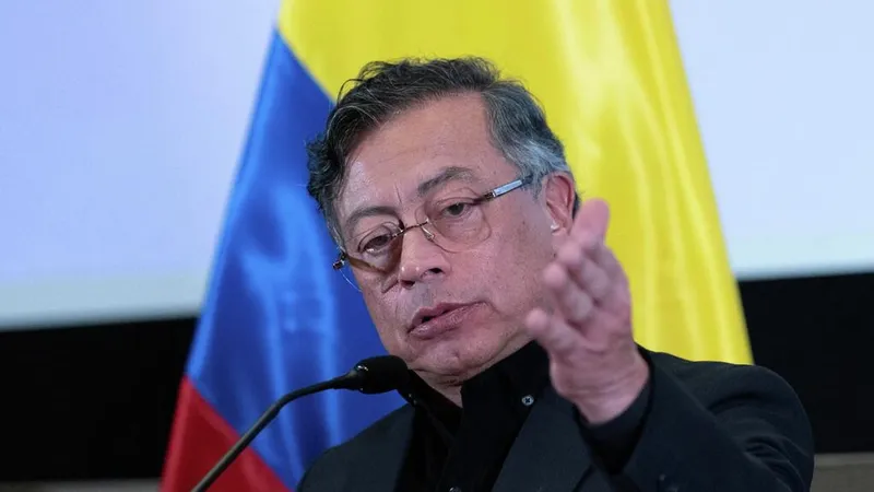 Abren investigación contra Petro por presunta violación de las leyes electorales