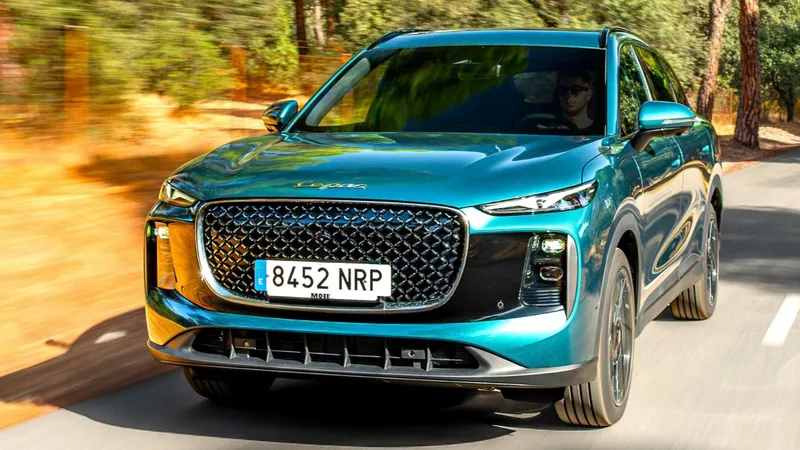 1.040 km por 33.990 € y financiación gratis: probamos el nuevo SUV híbrido que reta a BYD y MG