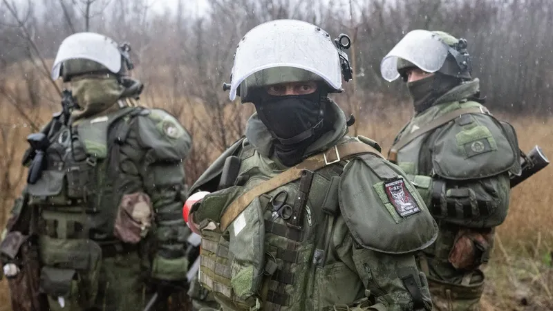 Ejército de Rusia estrecha el cerco a las tropas de Kiev en la región de Járkov, reporta la Defensa rusa