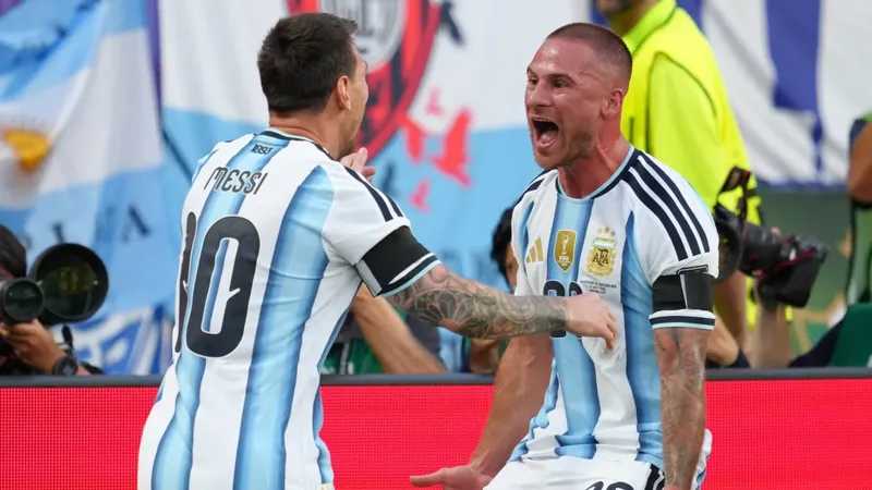 Alexis Mac Allister respalda a Messi en el Balón de Oro