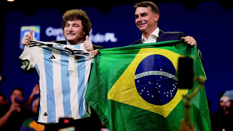 Milei critica al Foro de Sao Paulo durante su viaje a Brasil