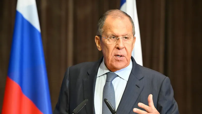 Si Europa ataca a Rusia, la guerra será diferente y "muy corta", advierte Lavrov