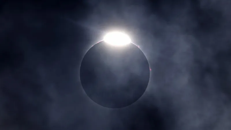 Por qué este eclipse será un espectáculo astronómico extraordinario