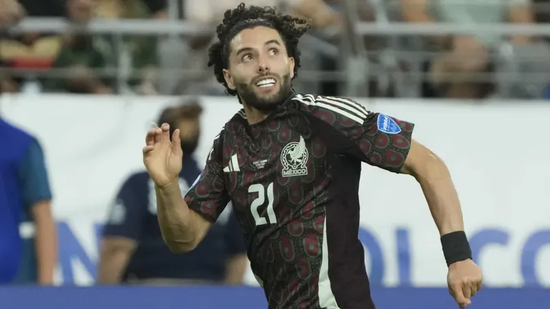 César Huerta, ¿cómo le fue al “Chino” en Bélgica?