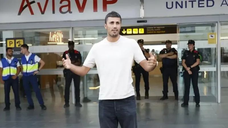 Presentación de Rodri Hernández, en directo