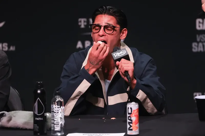 Ryan García asegura que expondrá su cinturón CMB ante Floyd Mayweather Jr