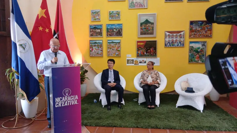 China y Nicaragua promueven concurso nacional de pintura primitivista